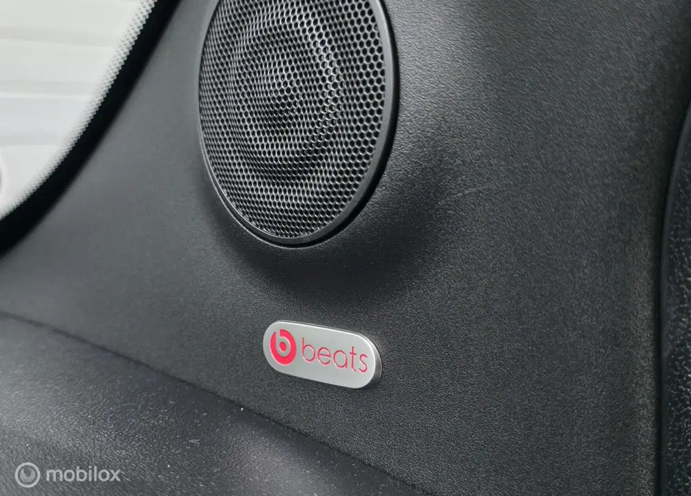Fiat 500C Abarth 595C 1.4 T-Jet Handgeschakeld uit 2023, foto 19