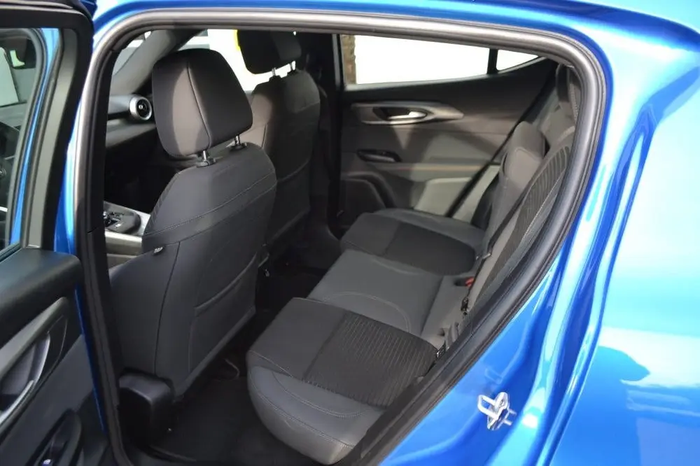 Alfa Romeo Tonale 1.5T Hybrid Sprint BTW Auto (bj 2025) uit 2025, foto 13