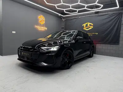 Audi A3 35 TFSI S-Edition-Pano-Keyless-Sonos-Ambi uit 2024