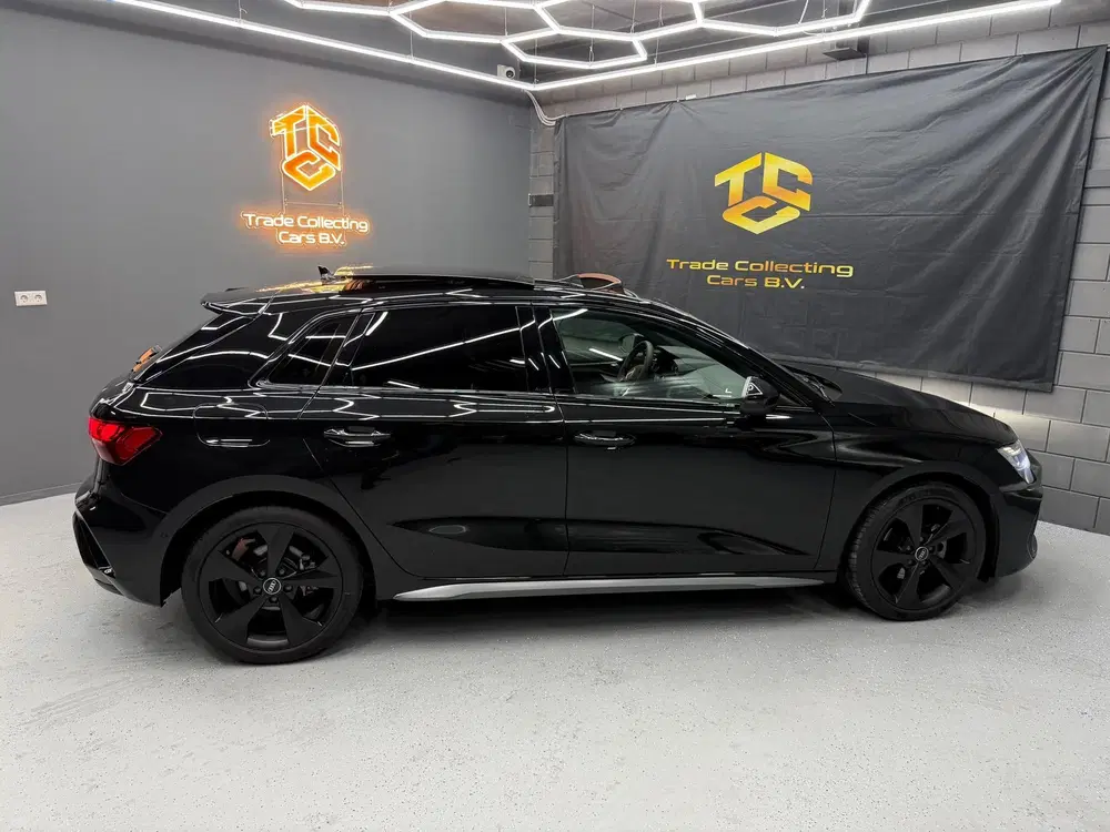 Audi A3 35 TFSI S-Edition-Pano-Keyless-Sonos-Ambi uit 2024, foto 15