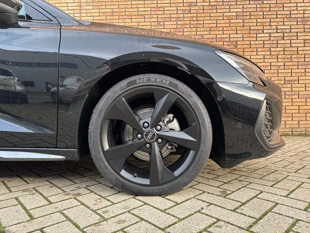 Audi A3 35 TFSI S-Edition-Pano-Keyless-Sonos-Ambi uit 2024, foto 17