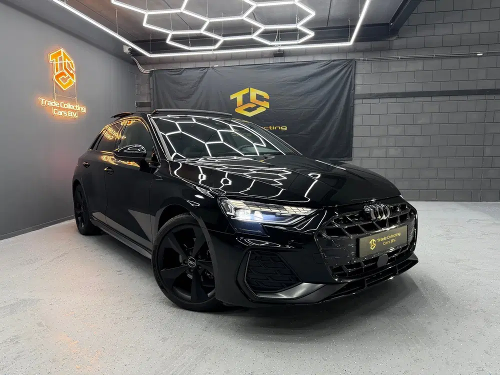 Audi A3 35 TFSI S-Edition-Pano-Keyless-Sonos-Ambi uit 2024, foto 2