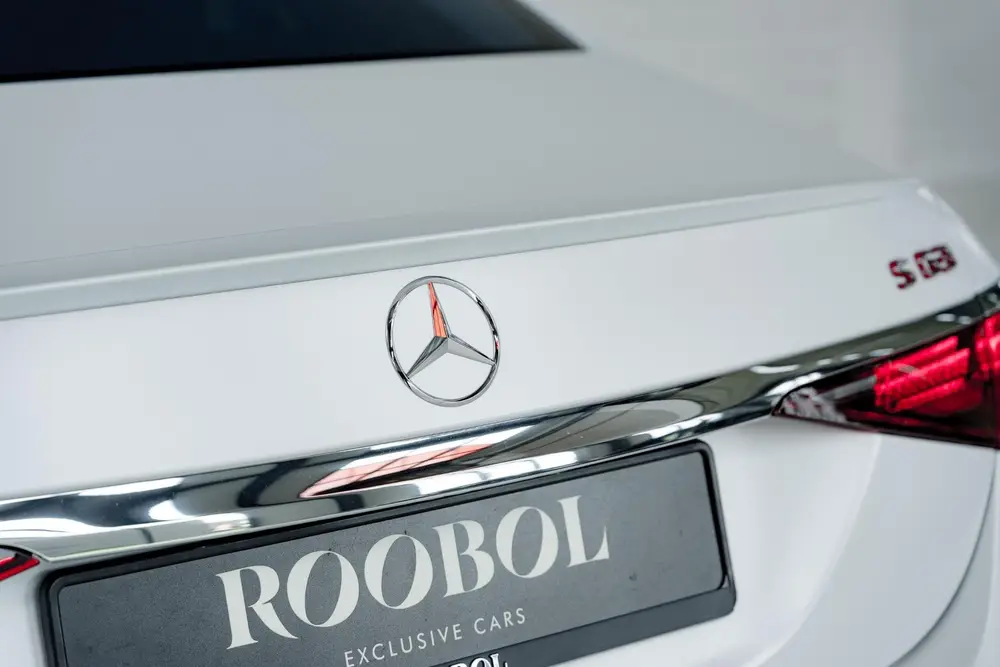Mercedes-Benz S-Klasse AMG 63 S E Performance uit 2024, foto 6