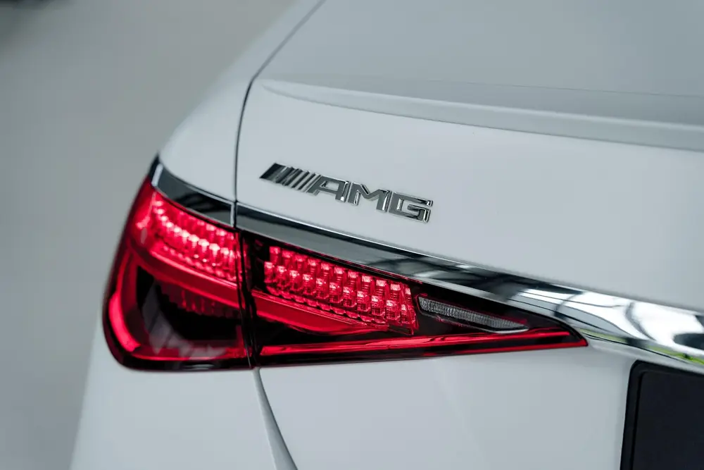 Mercedes-Benz S-Klasse AMG 63 S E Performance uit 2024, foto 8