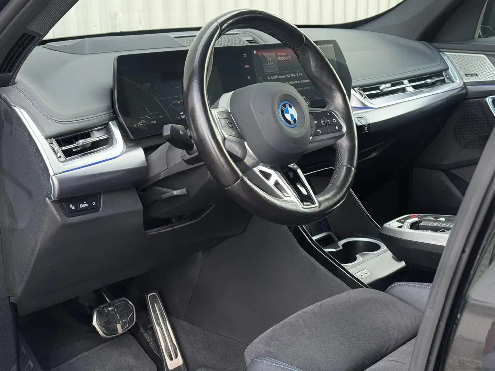 BMW X1 xDrive30e M PANO MASSAGE H&K 360 uit 2023, foto 9