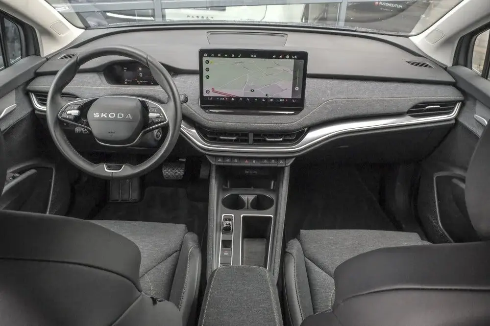 Skoda Elroq 85 Loft uit 2025, foto 3