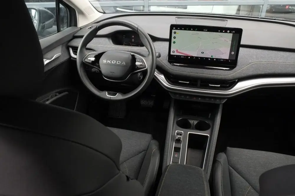 Skoda Elroq 85 Loft uit 2025, foto 4
