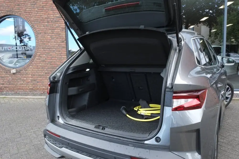 Skoda Elroq 85 Loft uit 2025, foto 9