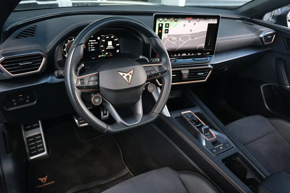 Cupra Leon 1.5 eTSI 150PK DSG Facelift Pano Led uit 2024, foto 3