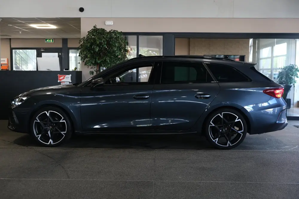Cupra Leon 1.5 eTSI 150PK DSG Facelift Pano Led uit 2024, foto 9
