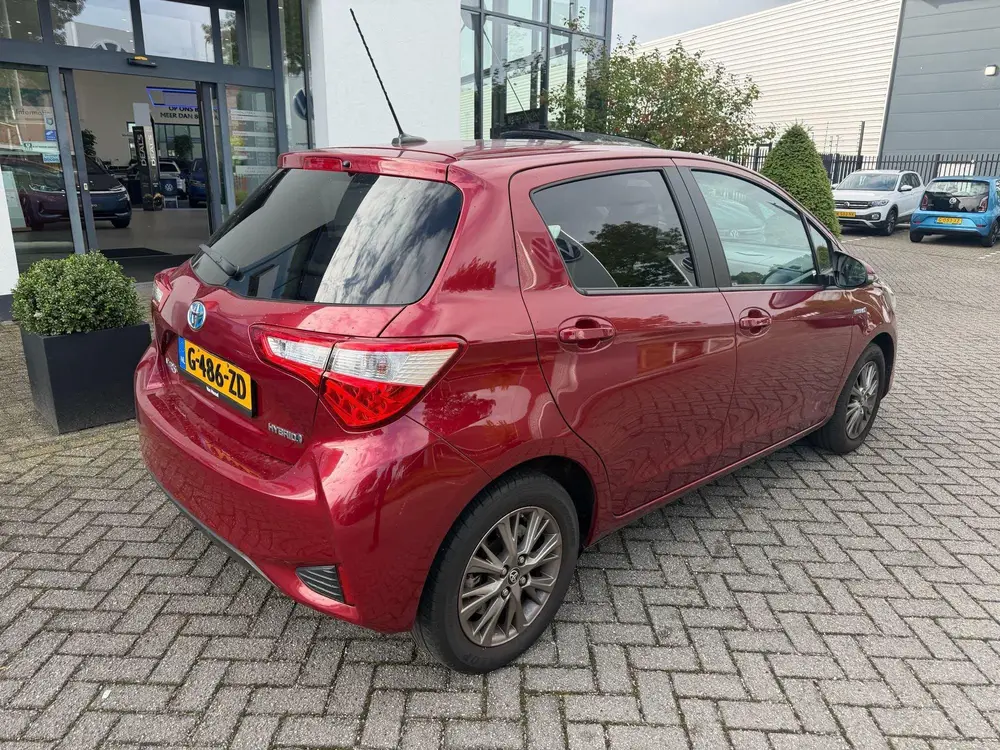 Toyota Yaris 1.5 Hybrid Dynamic 100 PK | Automaat | Cruise C uit 2019, foto 5