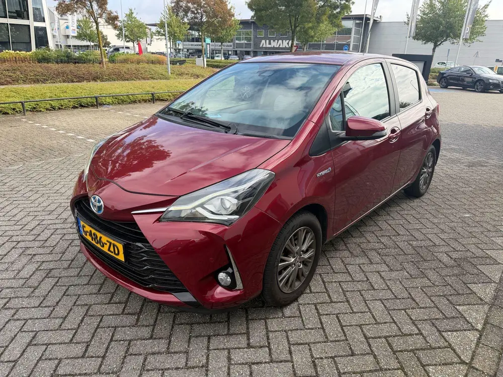Toyota Yaris 1.5 Hybrid Dynamic 100 PK | Automaat | Cruise C uit 2019, foto 9
