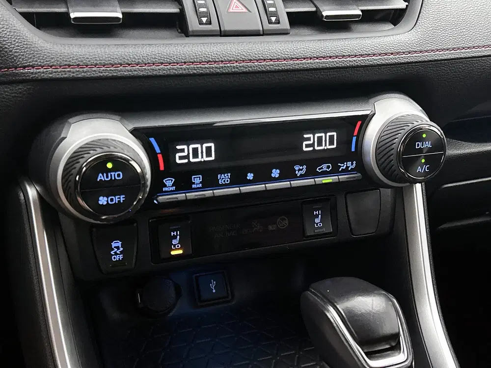 Toyota RAV 4 2.5 Plug-in Hybrid AWD Style uit 2021, foto 13