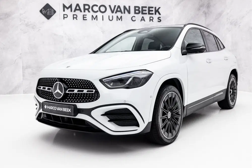 Mercedes-Benz GLA GLA 250 e AMG Line uit 2024, foto 4