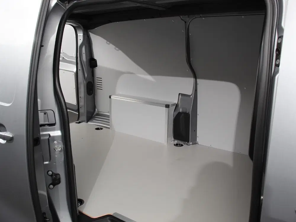 Opel Vivaro 2.0 BlueHDi 180PK L3 Automaat BPM VRIJ Tre uit 2024, foto 3