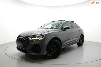 Audi Q3 Sportback 45 TFSI e 3x S LINE PANO VIRTUAL ACC MATRI uit 2022