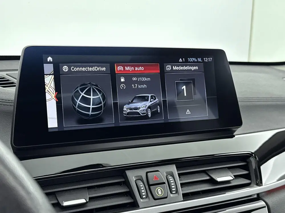 BMW X1 sDrive20i Business Edition Plus 178PK uit 2022, foto 12