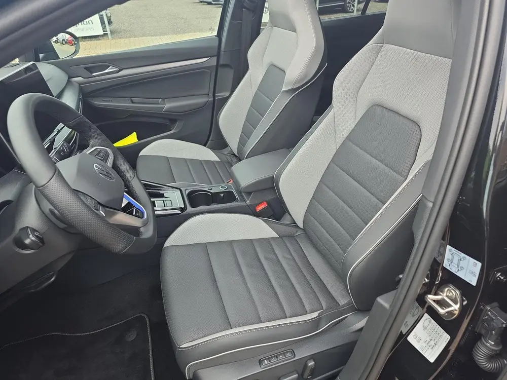 Volkswagen Golf 1.5 eHybrid GTE | PHEV | 272PK | Trekhaak | uit 2025, foto 19