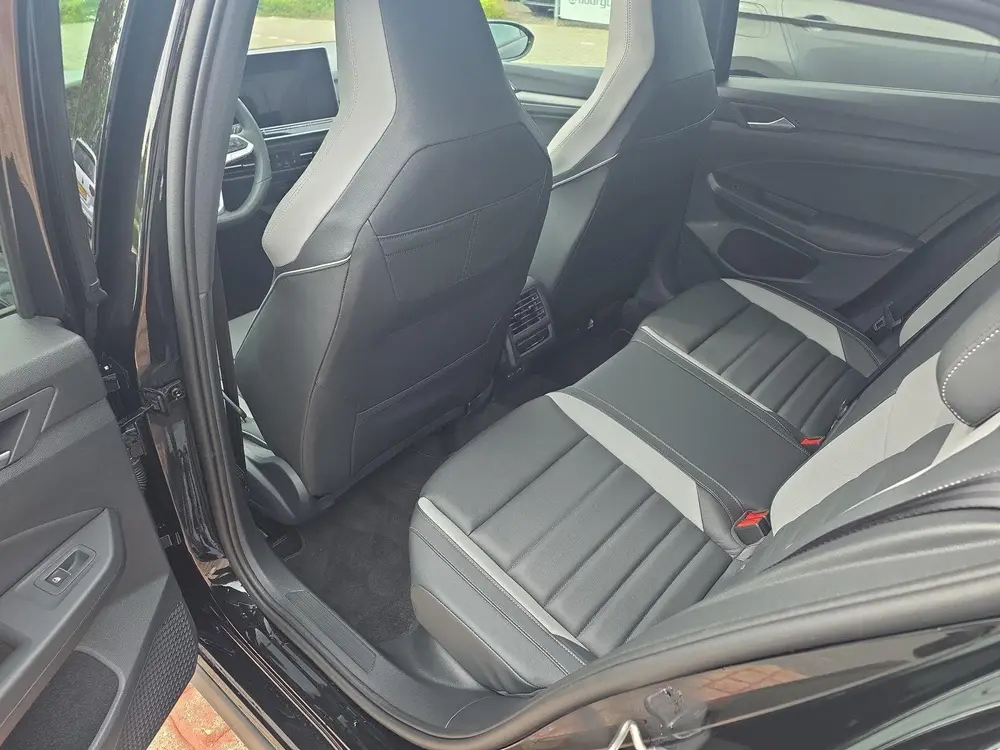 Volkswagen Golf 1.5 eHybrid GTE | PHEV | 272PK | Trekhaak | uit 2025, foto 9