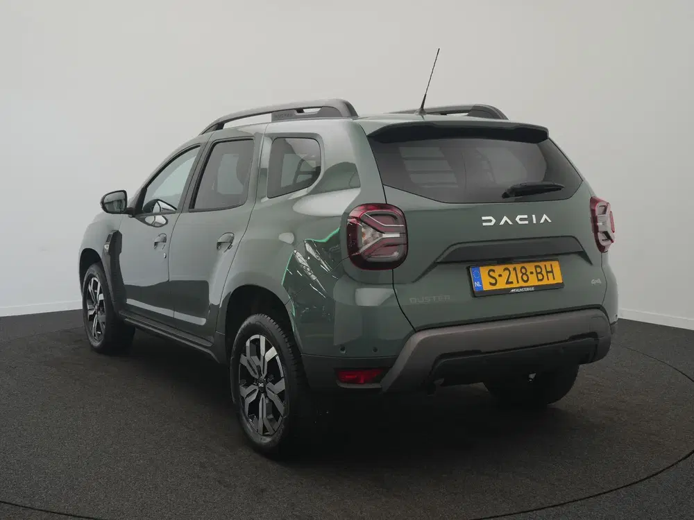 Dacia Duster TCe 150 4x4 Journey uit 2023, foto 3
