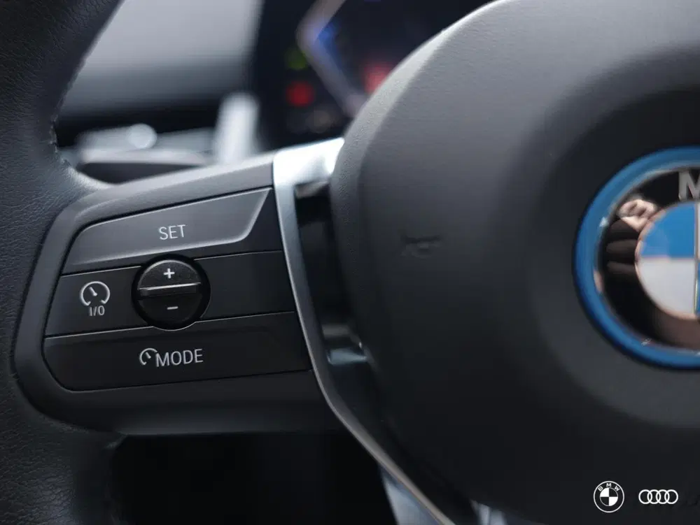 BMW X1 xDrive25e BUSINESS uit 2024, foto 15