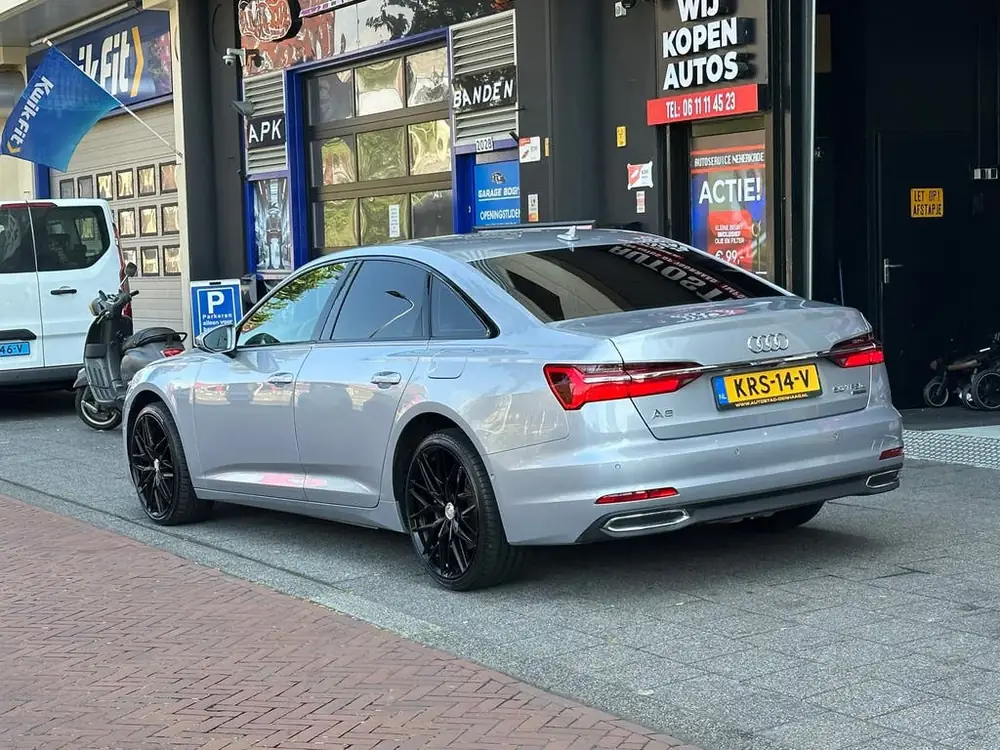 Audi A6 Limousine 50 TFSI e quattro Business edition Aut Lee uit 2021, foto 2