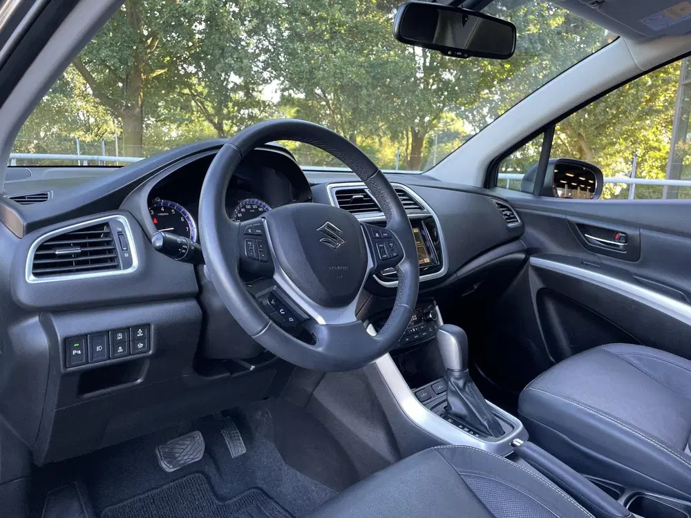 Suzuki S-Cross 1.4 Boosterjet Style Smart Hybrid Automaat uit 2021, foto 14