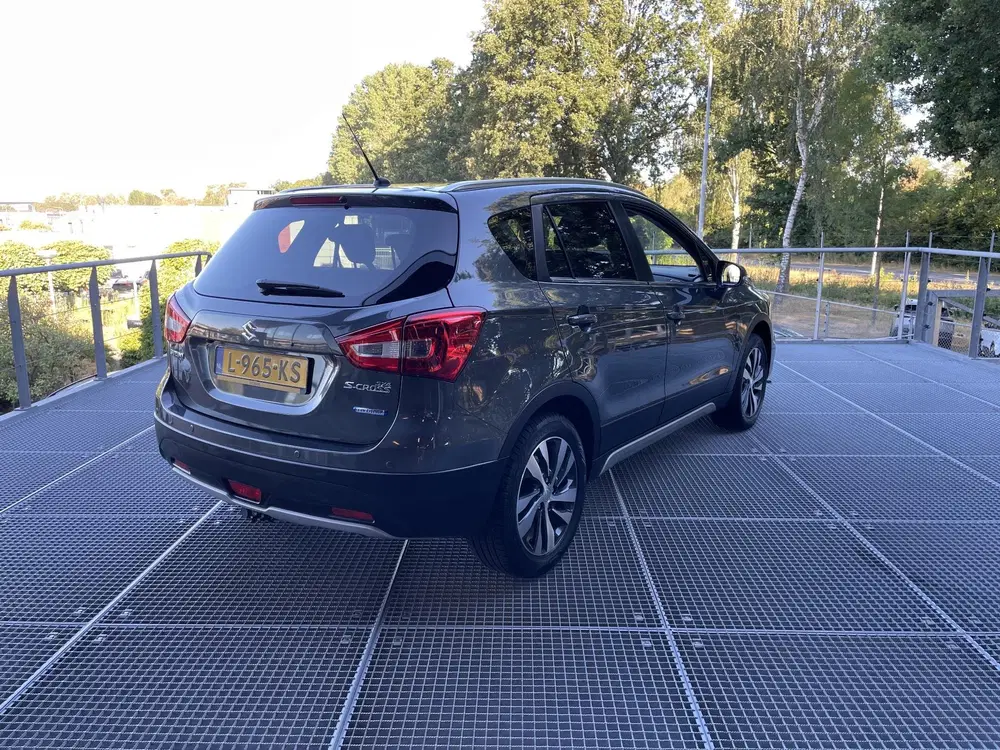 Suzuki S-Cross 1.4 Boosterjet Style Smart Hybrid Automaat uit 2021, foto 8