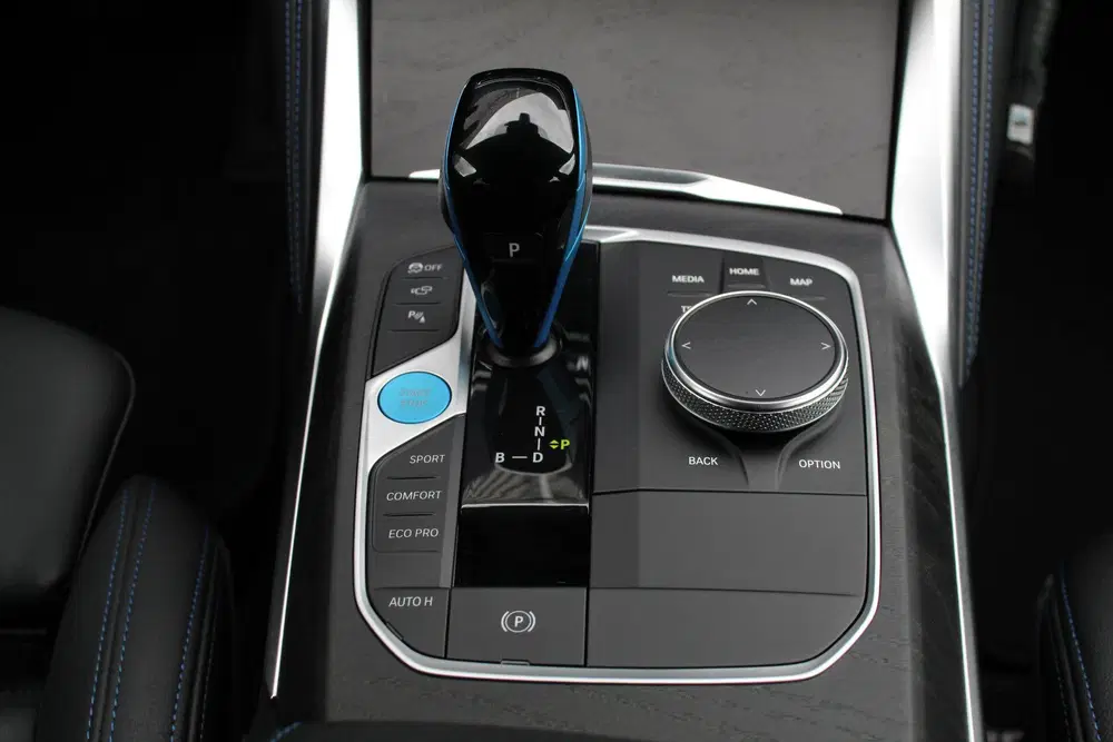 BMW i4 eDrive40 High Executive 84 kWh uit 2022, foto 14