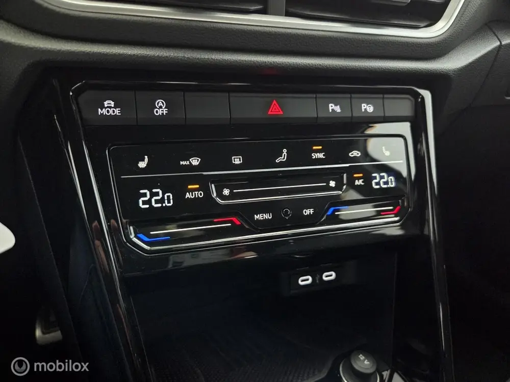 Volkswagen T-Roc 1.5 TSI 150PK Automaat R-Line trekhaak|IQ.l uit 2025, foto 12