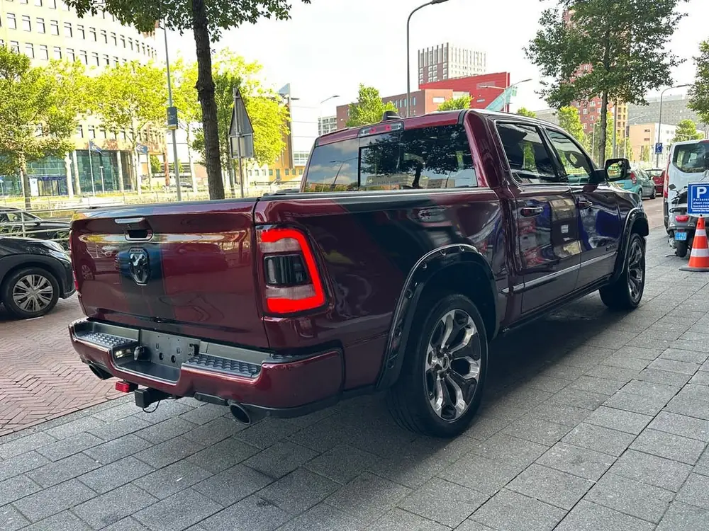 Dodge RAM 1500 5.7 V8 4x4 Crew Cab Limited Leer Pano uit 2019, foto 3