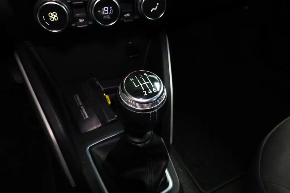 Dacia Duster 1.3 TCe Prestige AVM 33000 KM ! NAVI CAMERA PDC uit 2021, foto 15