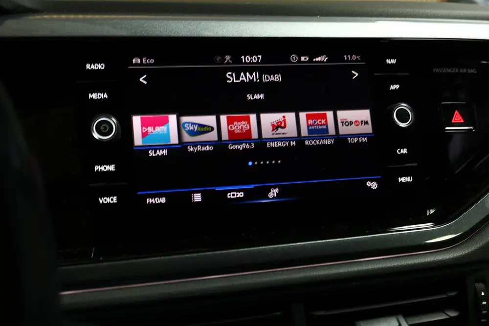 Volkswagen Polo 1.0 TSI Highline R Line VIRTUAL PANODAK NAVI uit 2020, foto 18