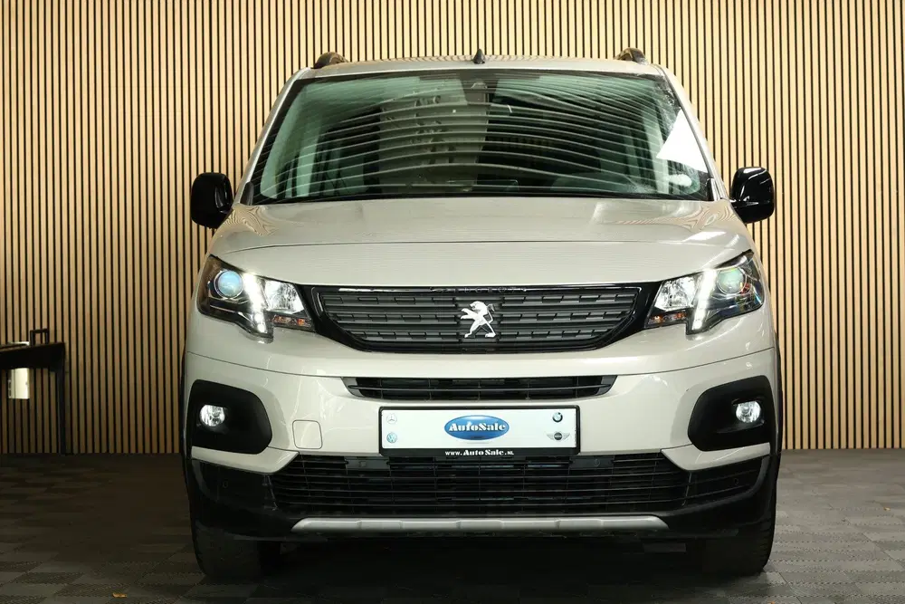 Peugeot Rifter 1.2 Puretech GT-Line AUT CARPLAY CAM NAV P uit 2021, foto 5