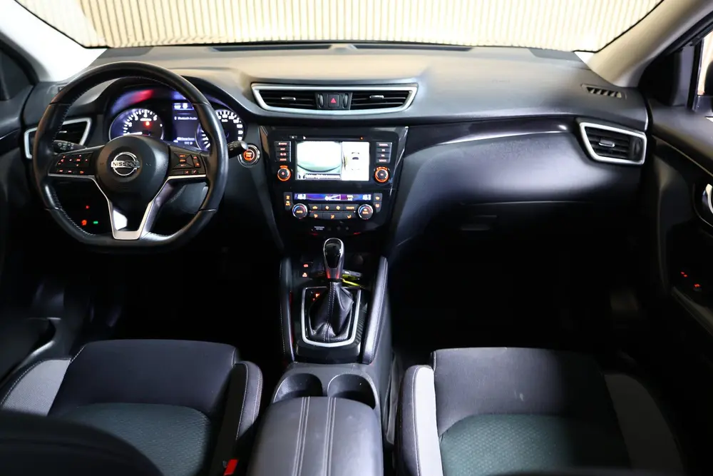 Nissan Qashqai 1.3 DIG-T TEKNA AUTOMAAT PANODAK NAVI 360CAM uit 2019, foto 2