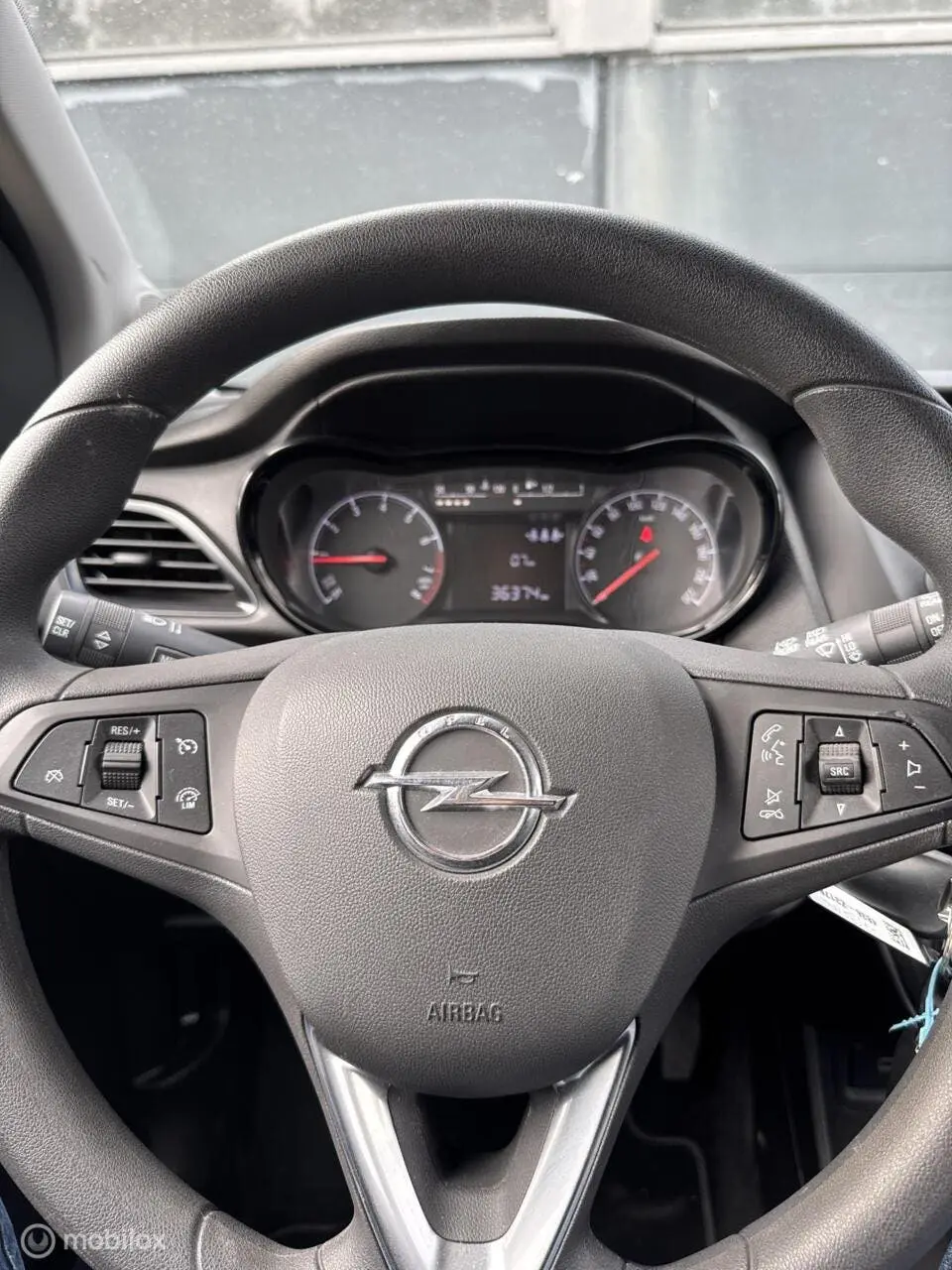 Opel Karl 1.0 ecoFLEX 120 Jaar edition uit 2019, foto 14
