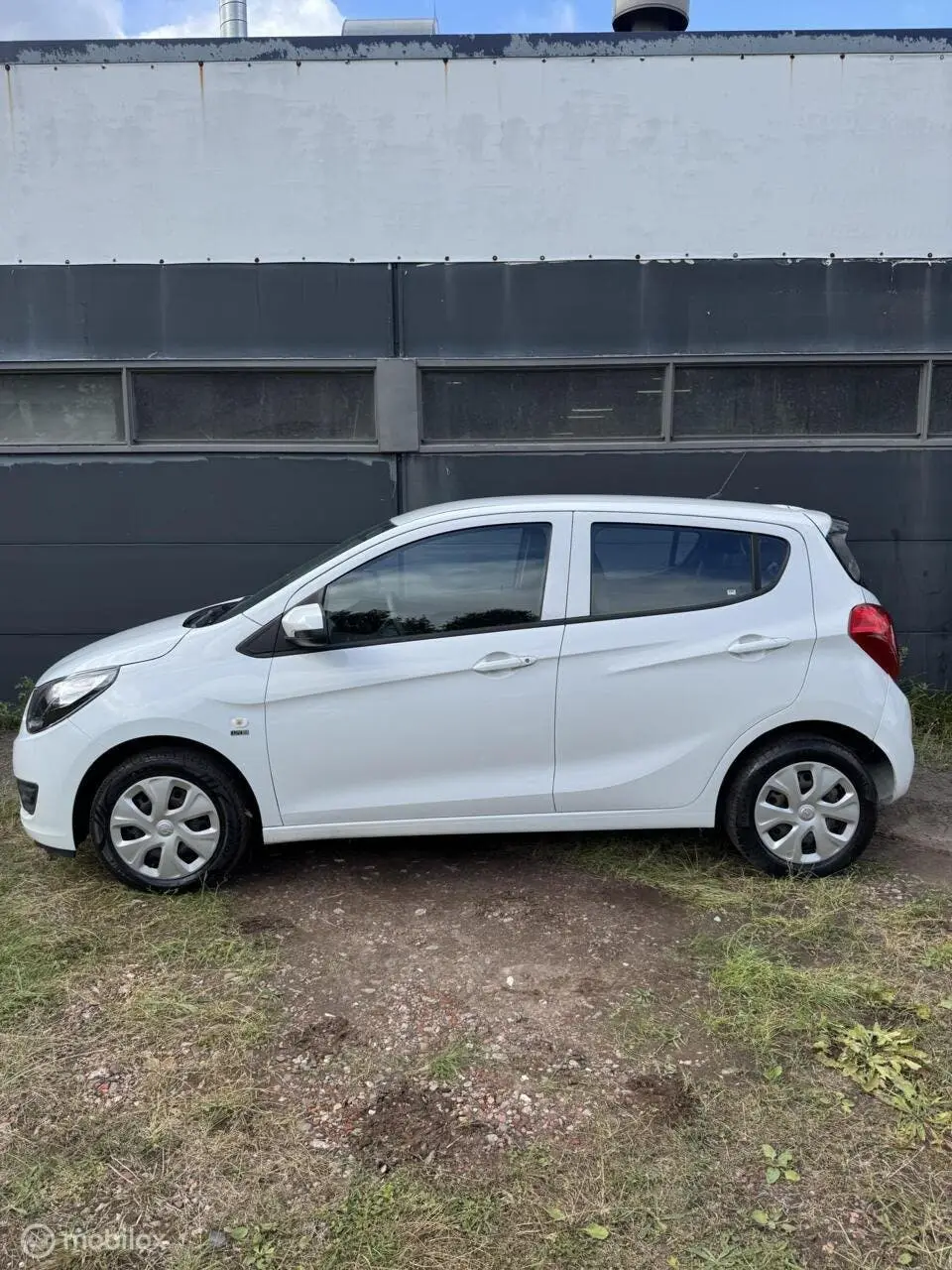 Opel Karl 1.0 ecoFLEX 120 Jaar edition uit 2019, foto 2