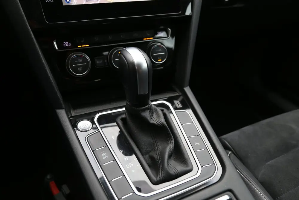 Volkswagen Passat Variant 1.5 TSI Elegance DSG Navi Camera L uit 2020, foto 10