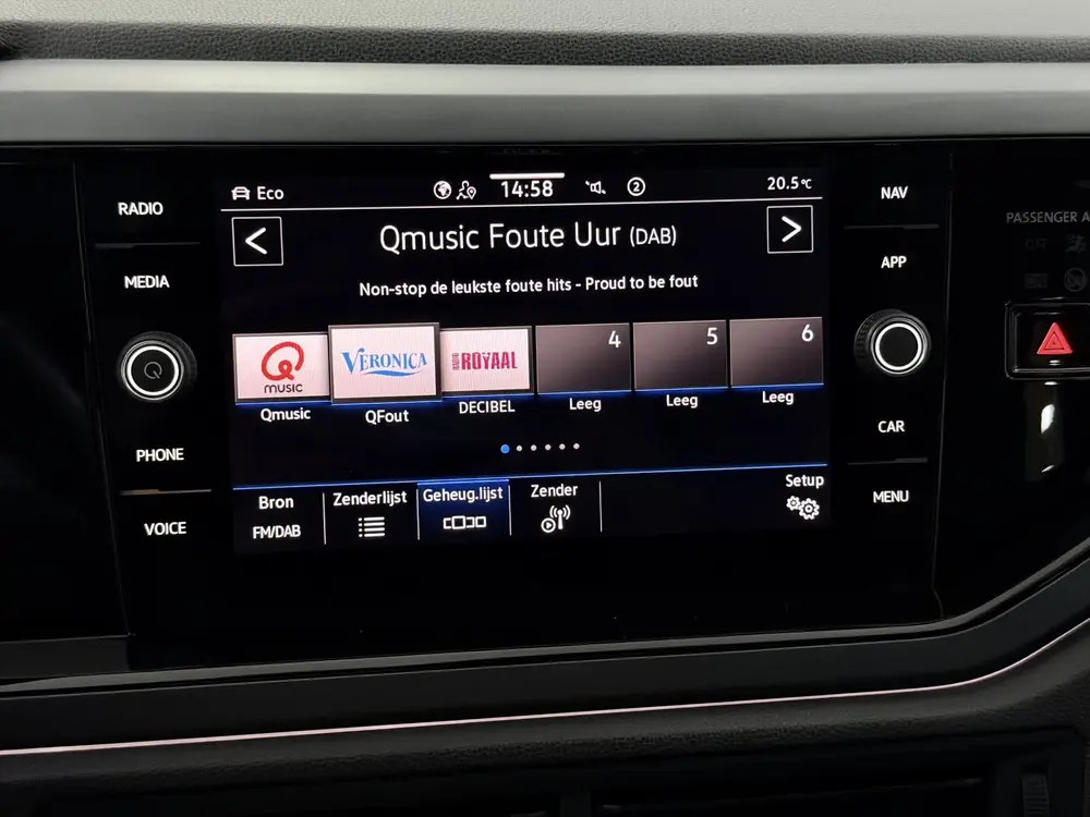 Volkswagen Taigo 1.0 TSI R-Line Camera, Navi, Stoelverwarmin uit 2022, foto 19