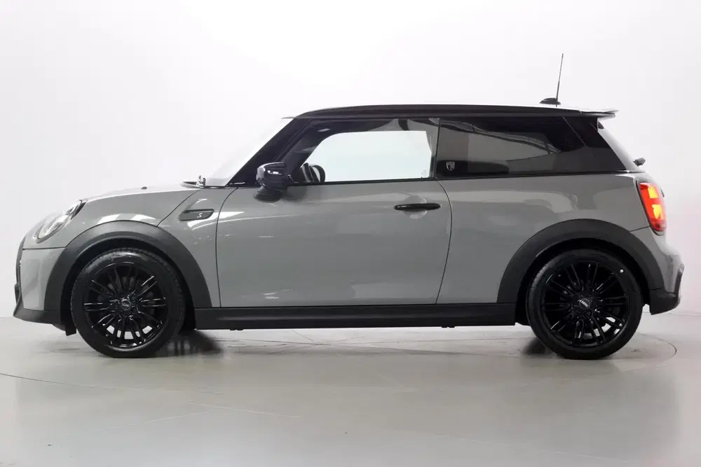 Mini Cooper S 2.0 Cooper S Yours Moonwalk Blacked out uit 2021, foto 7