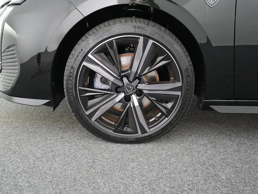 Peugeot 308 1.2 Hybrid 145 e-DCS6 GT uit 2025, foto 15