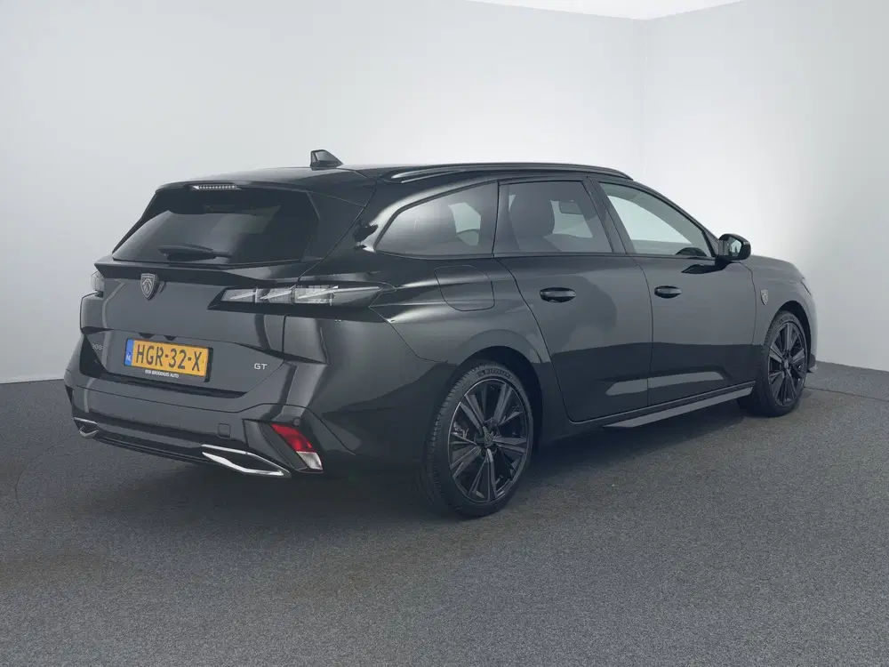 Peugeot 308 1.2 Hybrid 145 e-DCS6 GT uit 2025, foto 2