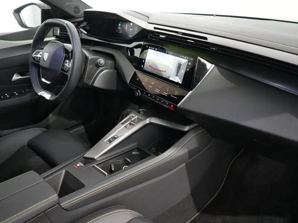 Peugeot 308 1.2 Hybrid 145 e-DCS6 GT uit 2025, foto 3