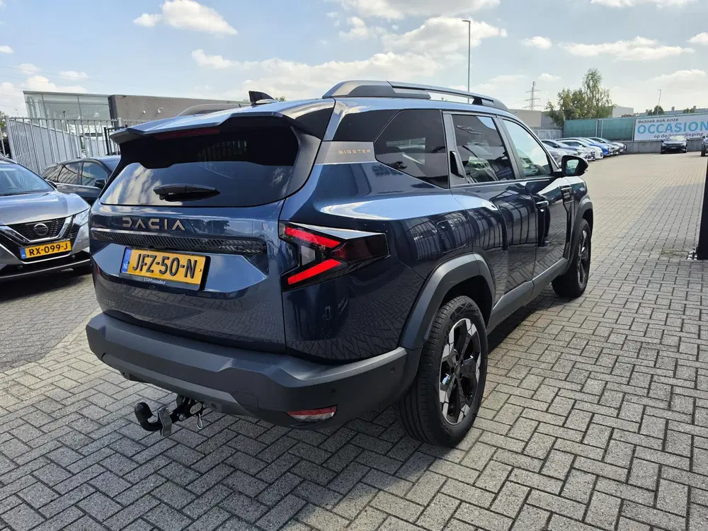 Dacia Bigster 1.2 Mild Hybrid-G 140 Extreme uit 2025, foto 2