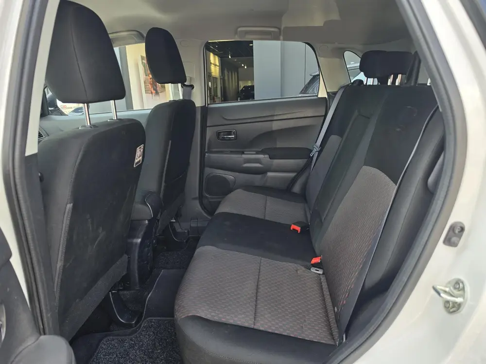 Mitsubishi ASX 1.6 Cleartec Intense | Navigatie | Parkeersen uit 2019, foto 11