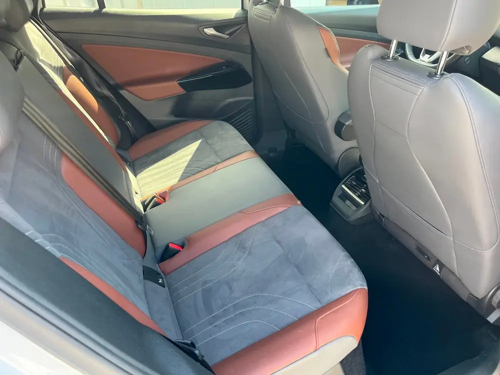 Volkswagen ID.4 Max 77 kWh 1st Edition Trekhaak Warmtepomp uit 2021, foto 16