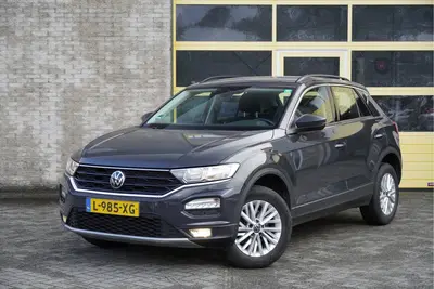 Volkswagen T-Roc 1.0 TSI Style BJ2021 Lmv 16" | Pdc | App-Co uit 2021