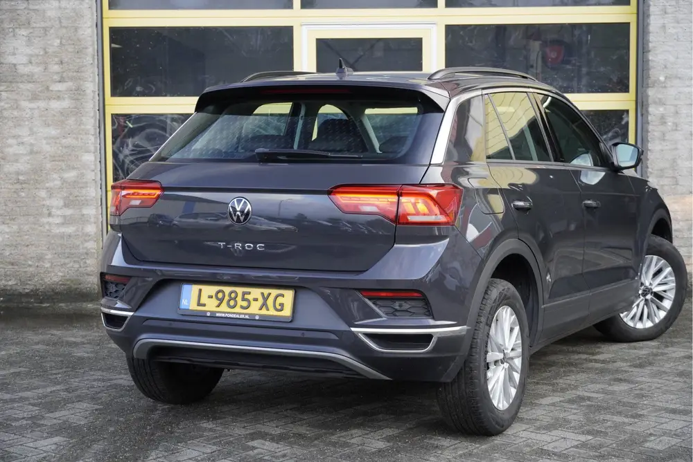 Volkswagen T-Roc 1.0 TSI Style BJ2021 Lmv 16" | Pdc | App-Co uit 2021, foto 6