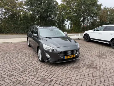 Ford Focus Wagon 1.0 EcoBoost Titanium Business TREKHAAK WIN uit 2019