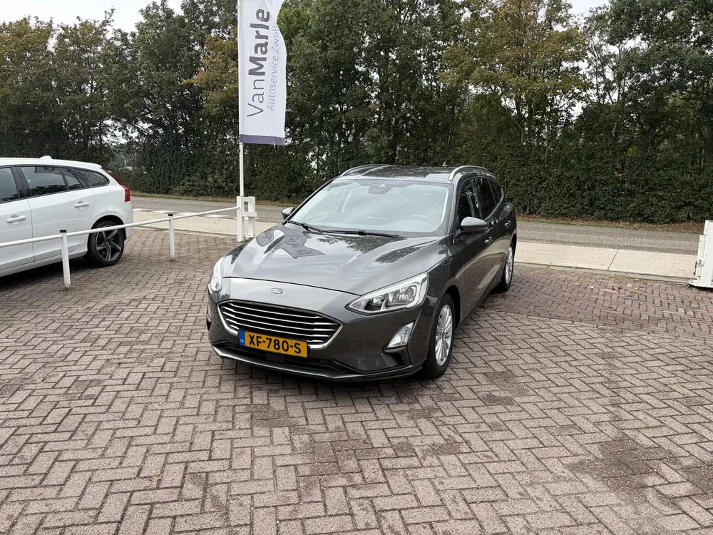 Ford Focus Wagon 1.0 EcoBoost Titanium Business TREKHAAK WIN uit 2019, foto 2